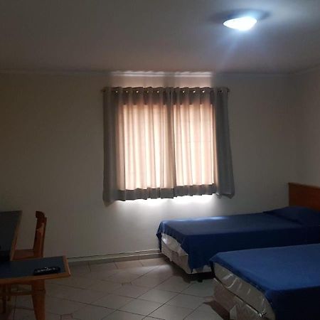 Jaguary Hotel Sumaré エクステリア 写真